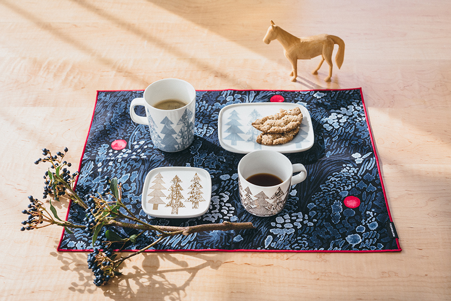 販売価格marimekko クーシコッサ　プレート　コーヒーカップ　ホワイト×ゴールド 食器