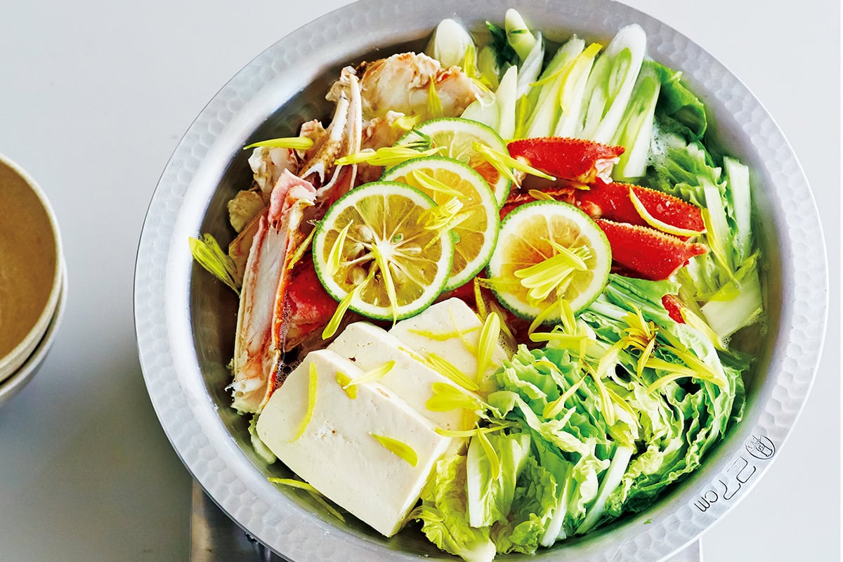 ワタナベマキさんの鍋レシピ】 今日はカニが入ったごちそう鍋！見た目