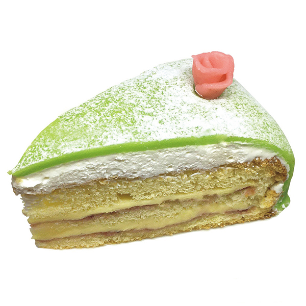 リッラ・カッテンのマジパンとラズベリージャムのプリンセスケーキ