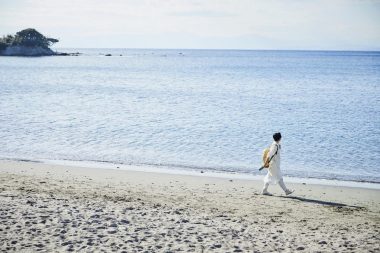 【石井佳苗さん監修の眼鏡市場×リンネルコラボメガネ】強風でもズレる心配不要！