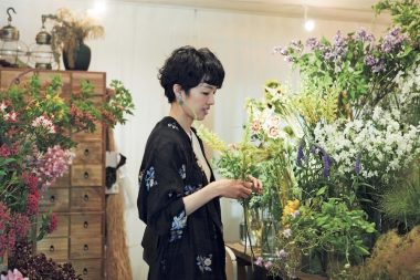 【フラワーショップ探訪】 malta 布山瞳さんに聞く、心うるおう花のある暮らしのヒント