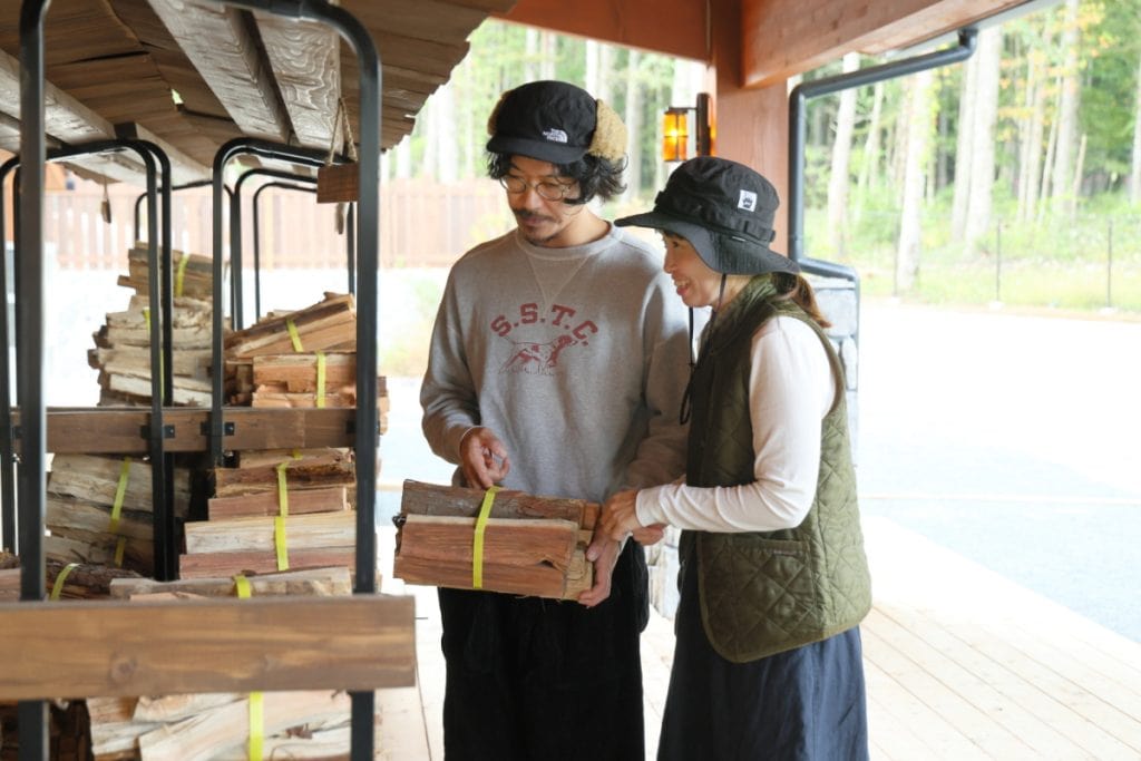 【子連れキャンプにおすすめ】キャンプ・アンド・キャビンズ山中湖に訪れた圷みほさんファミリー