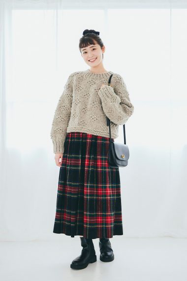 ゆべしさんのニットを使った秋冬コーディネート