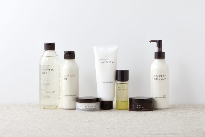 無印良品のエイジングケアの浸透力や年齢肌のうるおい具合を検証しました!