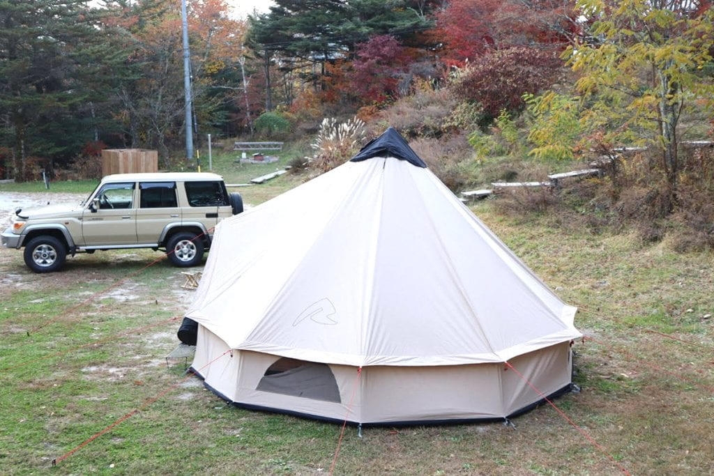 キャンプ通がおすすめのキャンプギア：『ローベンス』のテント