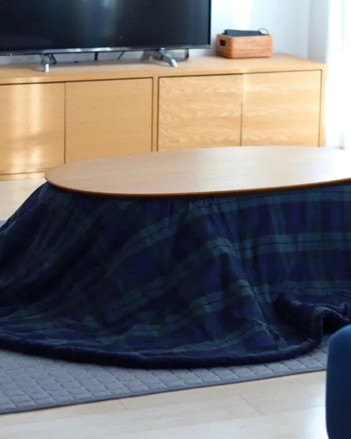 無印良品の「楕円こたつ」が1年中使える！ 【無印マニア】が新旧モデル