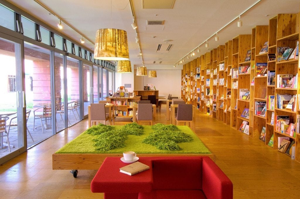 くつろぎの時間が過ごせる「BOOKS＆CAFE」