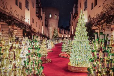 クリスマスのピーマン通り 【星野リゾート リゾナーレ八ヶ岳】