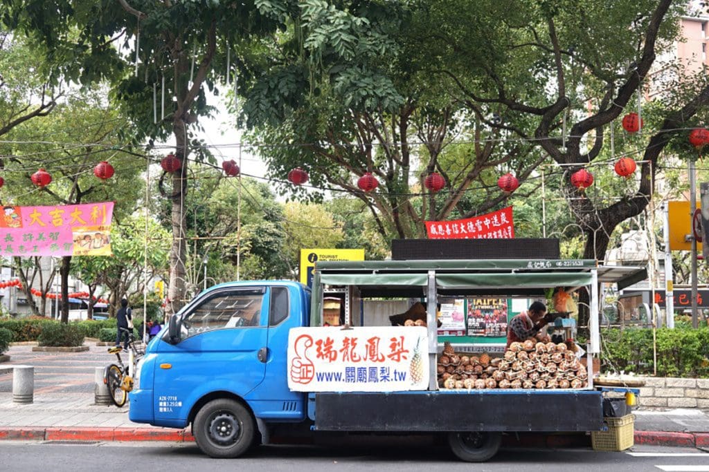 俳優・伊藤修子さんと台北で街歩き：エッセイスト柳沢小実さんの台湾旅行記