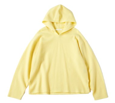 パーカ¥39,600／プレインピープル（プレインピープル 青山）【気温20～24℃の日に使えるアイテム】