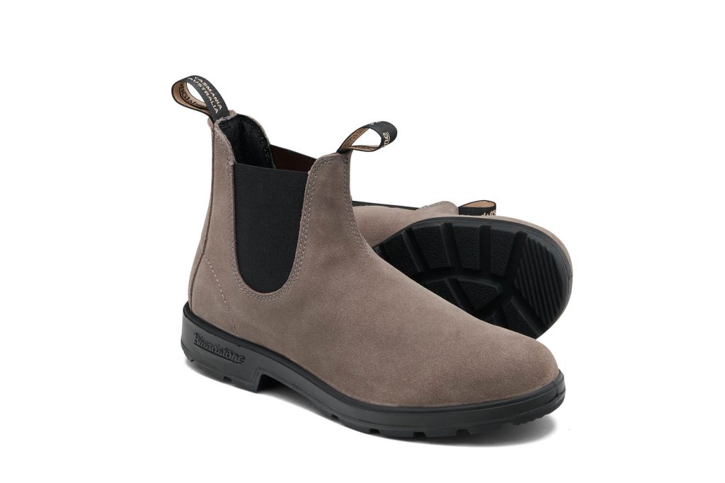 Blundstone グレーのブーツ