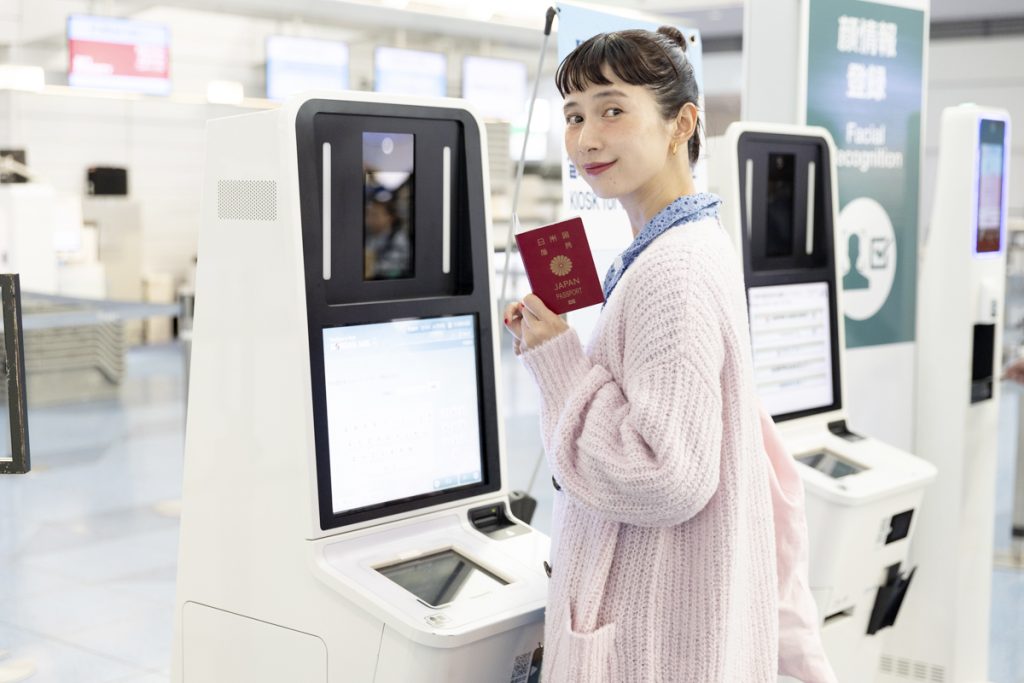 リンネル韓国連載　kazumiさんが大韓航空でソウルへ