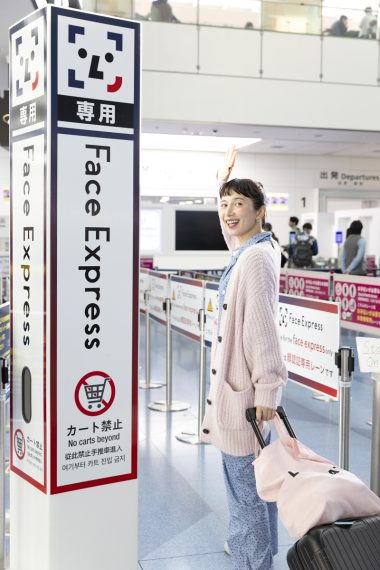 リンネル韓国連載　kazumiさんが大韓航空でソウルへ