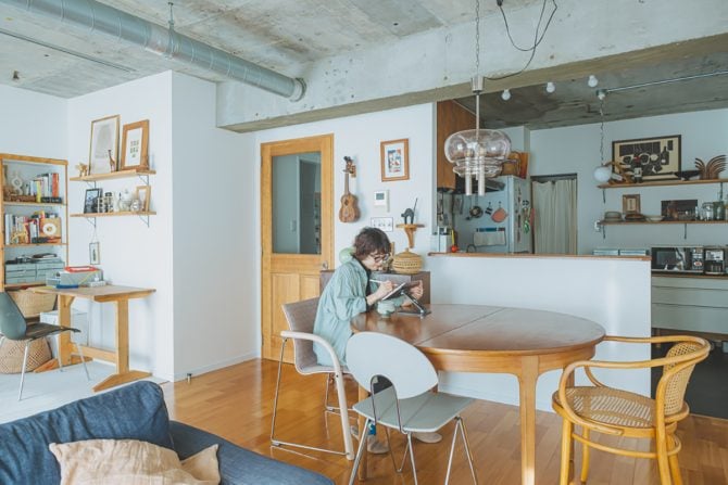 【素敵なおうち訪問】 住み継いだ住空間を飾ると作るで楽しむ。