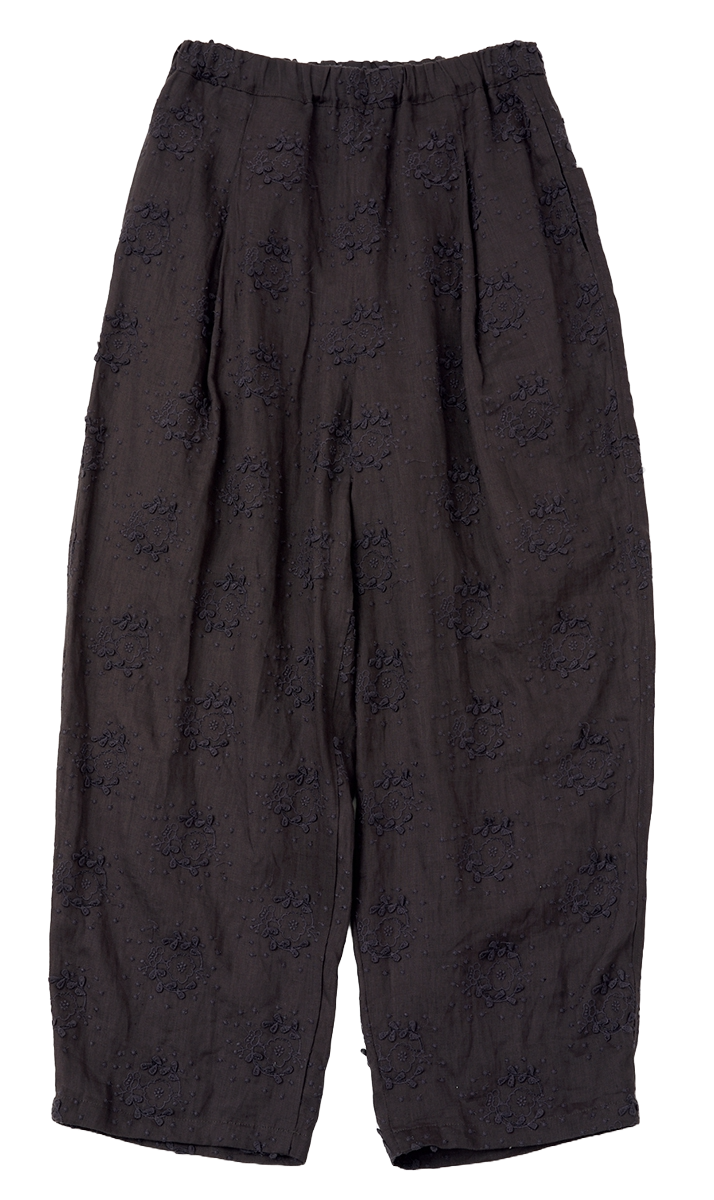 Porter des boutonsのパンツ
