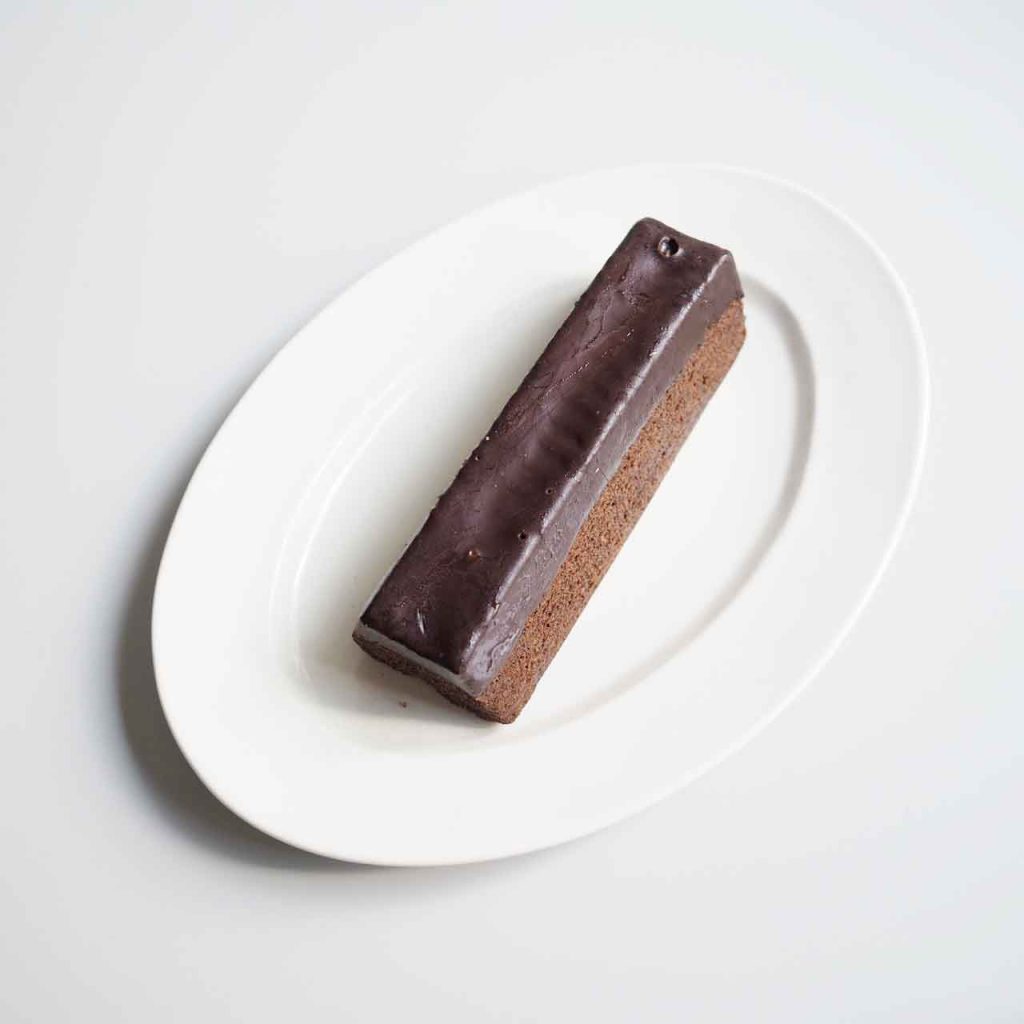 無印良品　不揃いバウム　チョコがけショコラ
