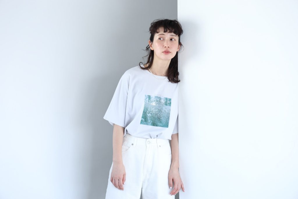 ■ 白い花