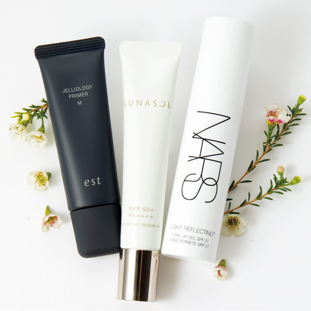 NARS ライトリフレクティング トーンアップヴェール SPF27・PA++ 30mL ¥6,490 ／ナーズ ジャパン ルナソル グロウデイセラムＵＶ SPF50+・PA++++ 30g ¥5,280／カネボウ化粧品 エスト ジェリオロジー プライマー M SPF17・PA++ 25g ¥4,950／エスト
