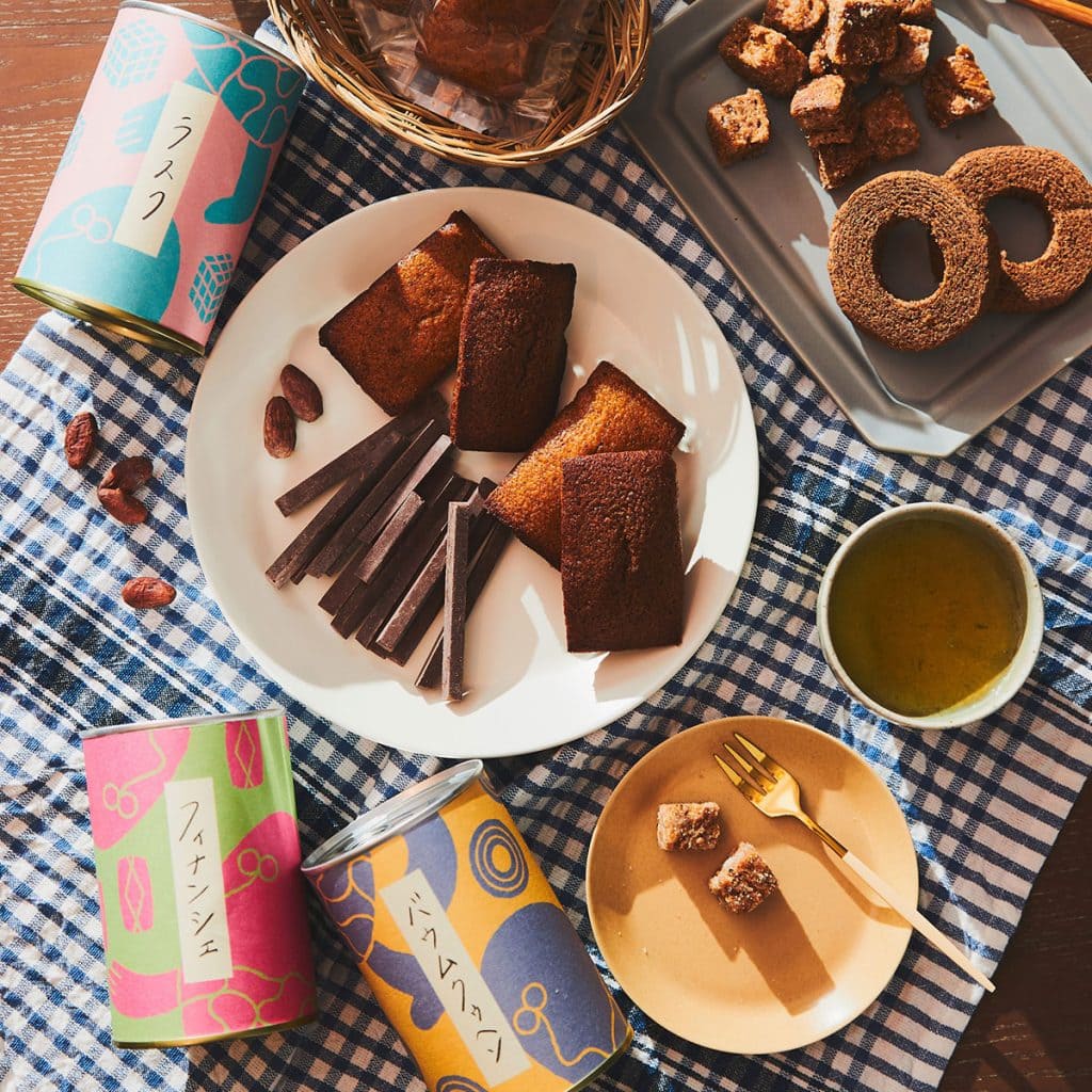 GOOD CACAO 日本茶に合う焼き菓子缶シリーズのラスク、フィナンシェ、バームクーヘン