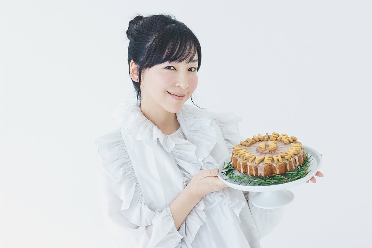 リンネル創刊15周年インタビューリレー連載で出産や子育てについて、語る麻生久美子さん。