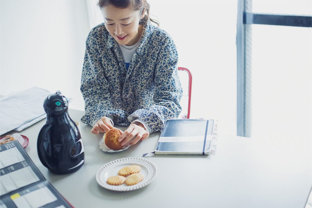 アパレルブランド「nest Robe」やものづくりプロジェクト「fofofofa」に携わる滝口和代さん。