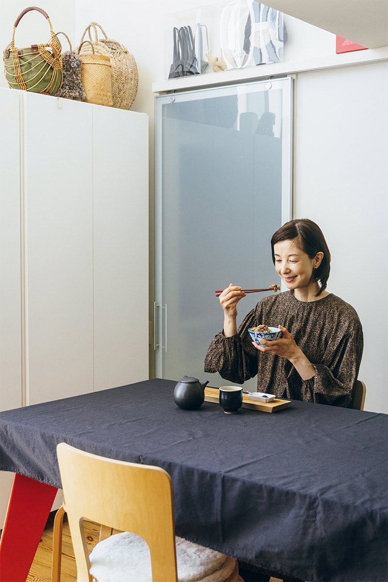 「七合食を通して心とからだが軽くなった」と話すモデル・香菜子さん。