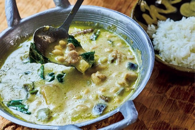 食べる美容料理教室・茂田正和さんおすすめ！【大豆と酒粕のグリーンカレー】自律神経がゆらぎやすいときに作りたいレシピをご紹介します