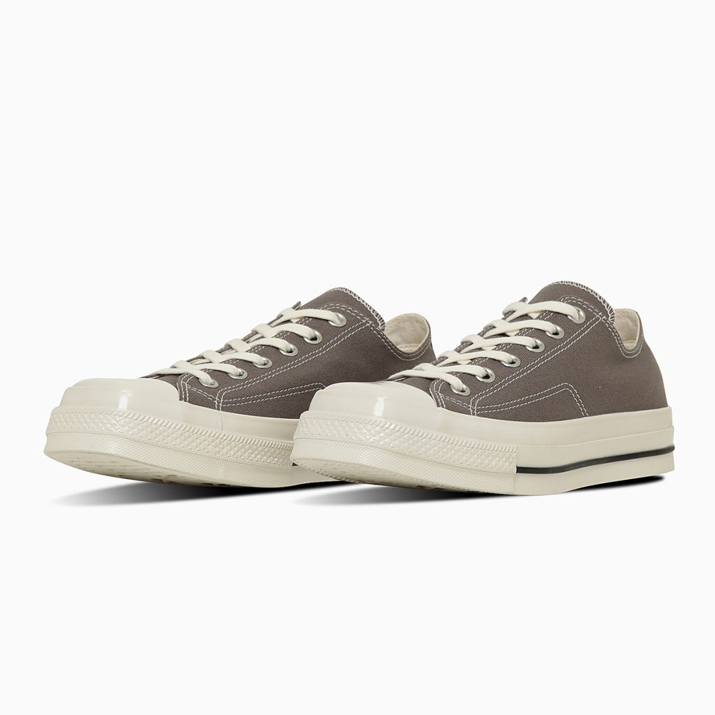 CONVERSE-ALL-STAR-SQUARETOE