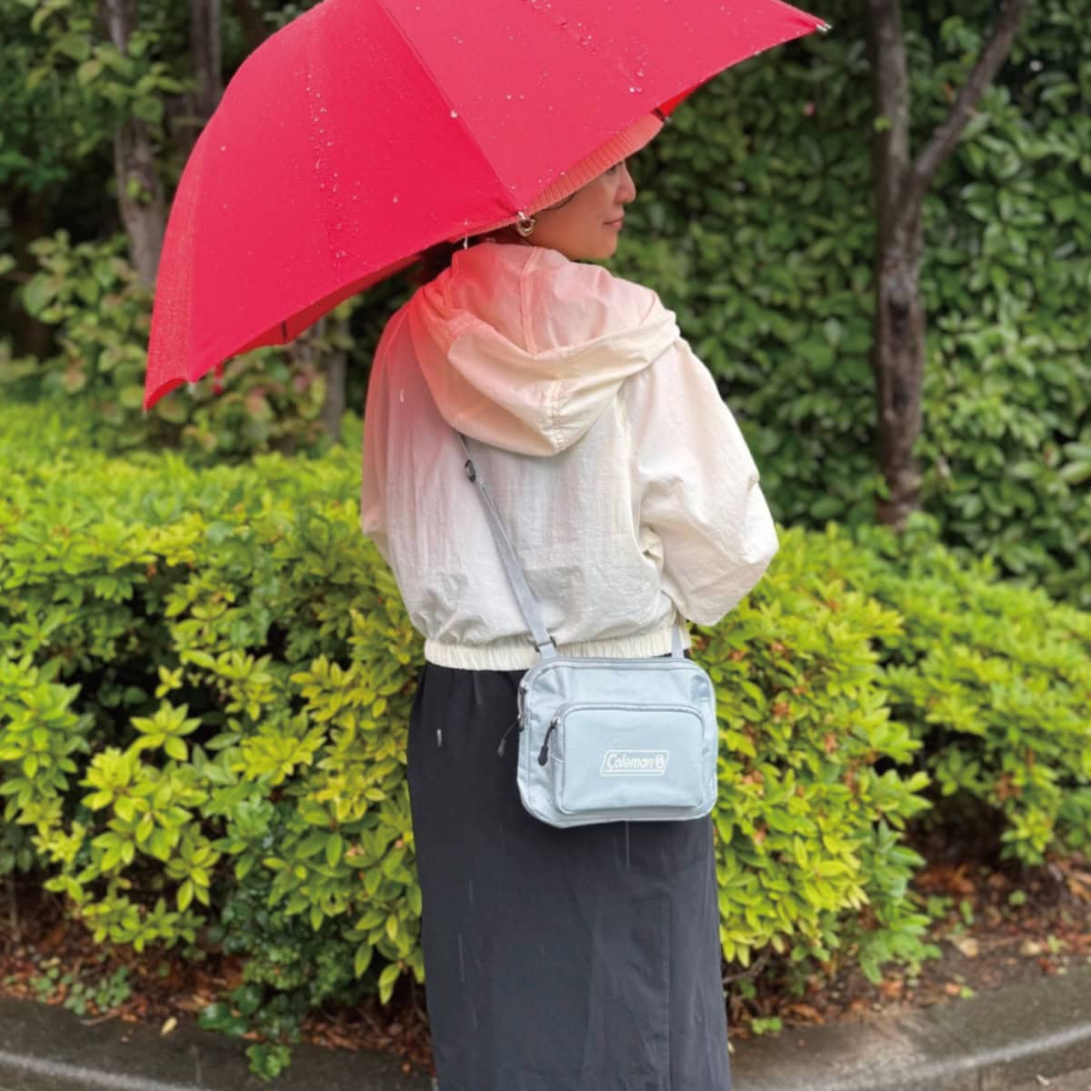 smart7月号のColemanショルダーバッグを雨の日に使用