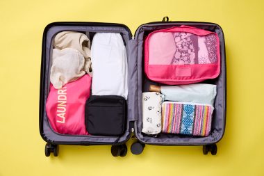 韓国旅行の持ち物をパッキングするときは、細かくポーチに分けて入れるのがおすすめ