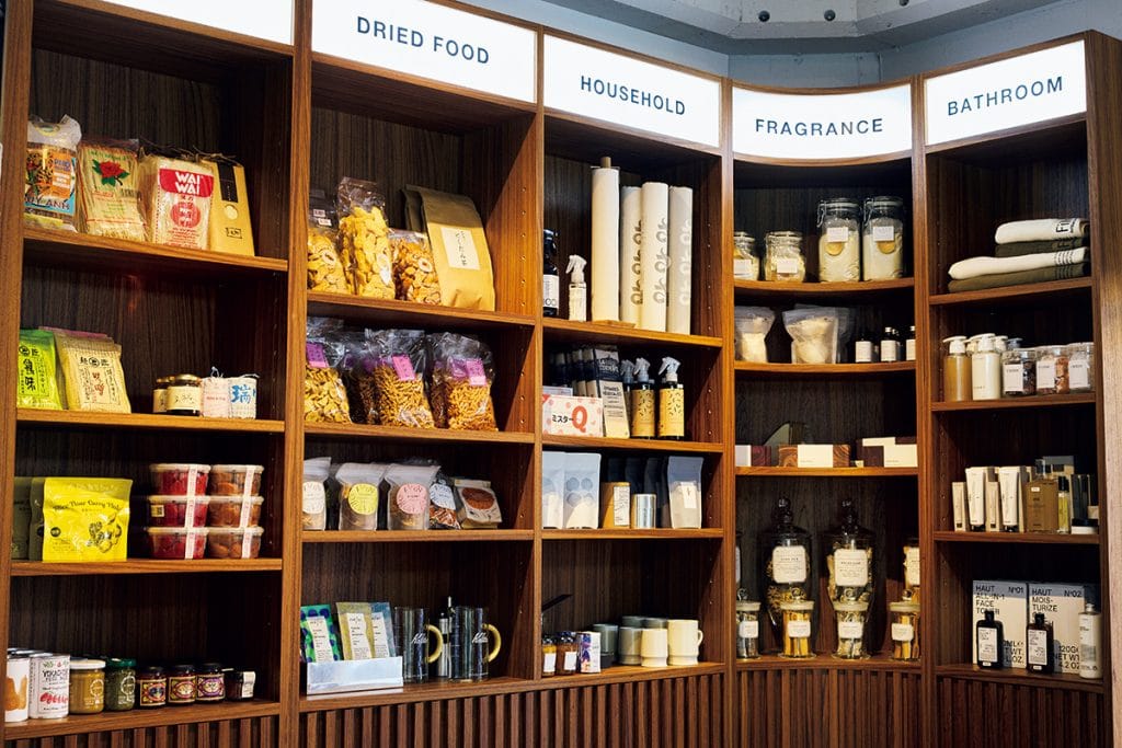 PRIVATE SAUNA maa &GROCERY