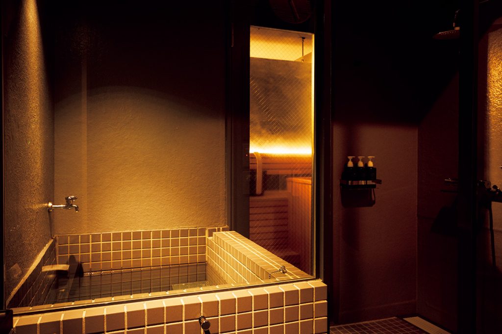 PRIVATE SAUNA maa &GROCERY