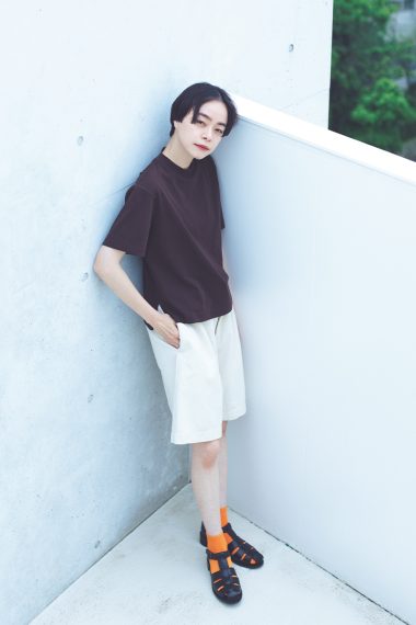 kanocoさんが着こなす機能性Tシャツは。夏の気になる悩みをカバーしてくれて便利