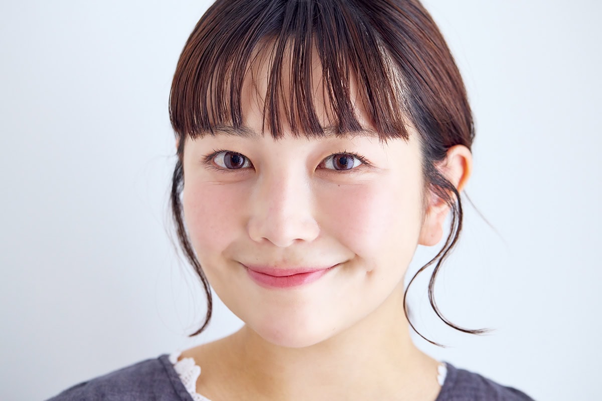 伊藤百香さんは、クラランスのフィックミストが夏の必需品！