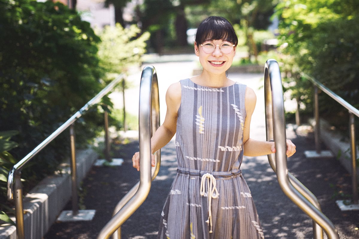毎日が豊かになる小さな気づきって？ エッセイスト古賀及子さん『よく