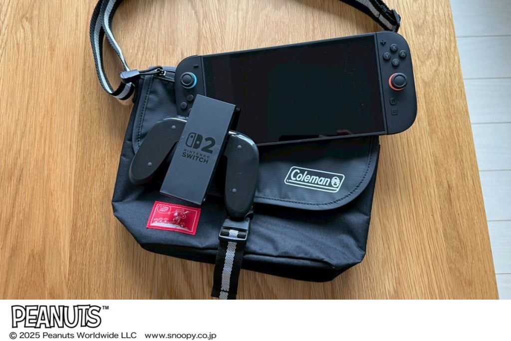 Switch2本体にコントローラーなど、ゲーム時に必要なアイテムは全部メッセンジャーバッグに詰め込んで！