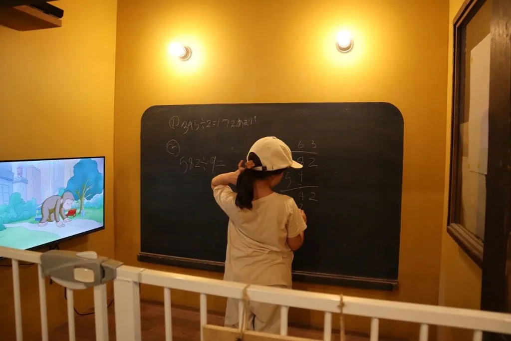 長野・上諏訪のリユースショップ「ReBuilding Center JAPAN（リビセン）」のキッズスペース