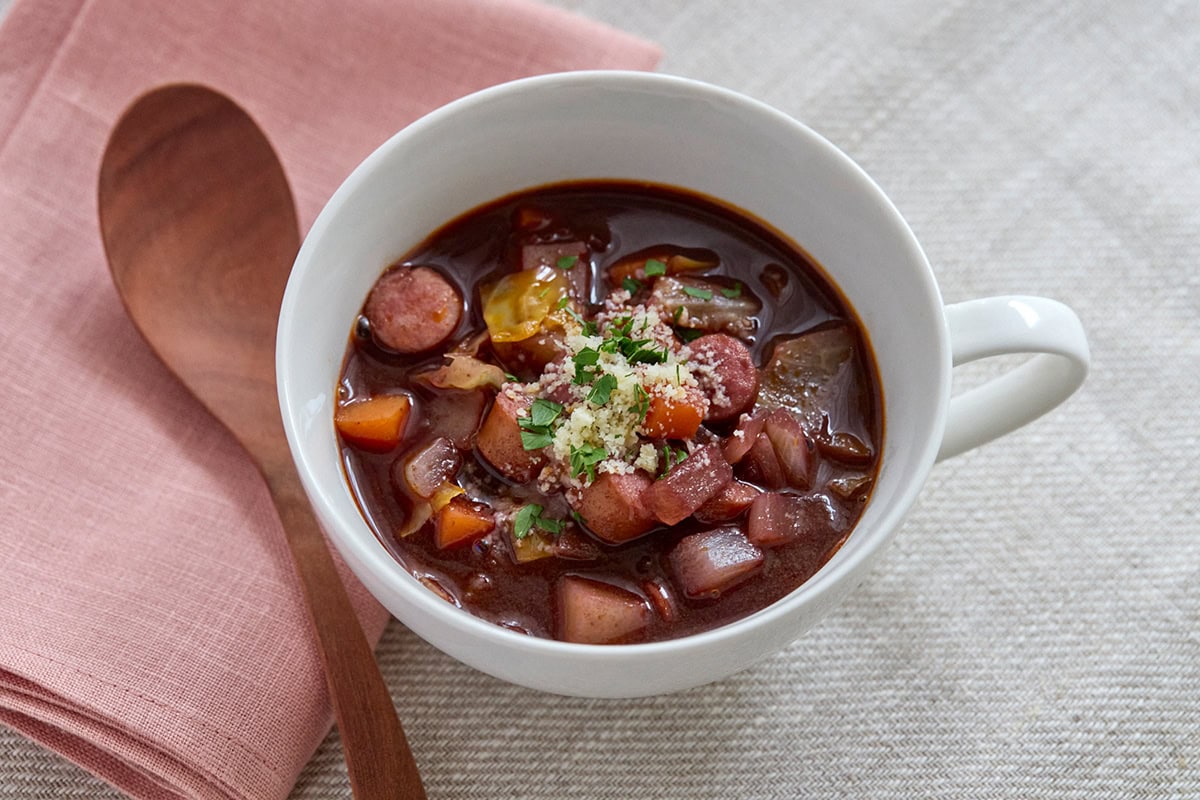 アサイーを使ったアレンジレシピ「アサイーミネストローネ」