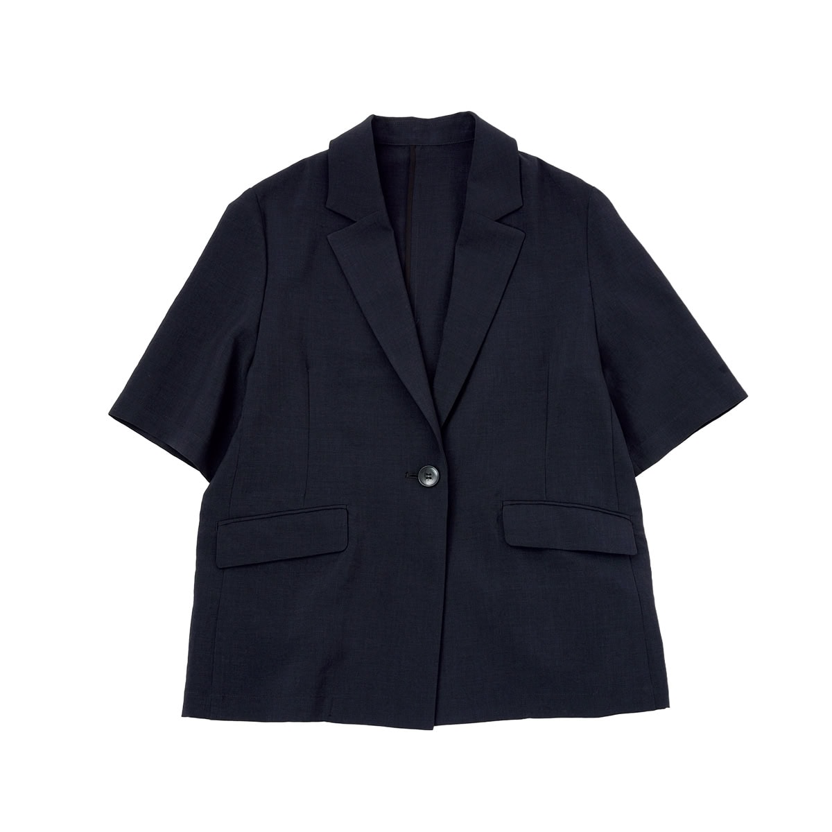 ロペピクニックのジャケットは、速乾＆UVカットの機能つきでオンオフ使えて便利【リンネル10月号】