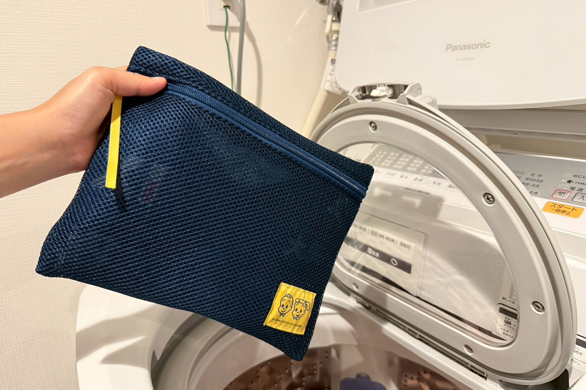 【リンネル付録】「オサムグッズ」のメッシュポーチは、帰宅後はそのまま洗濯機にポイッと入れるだけ！