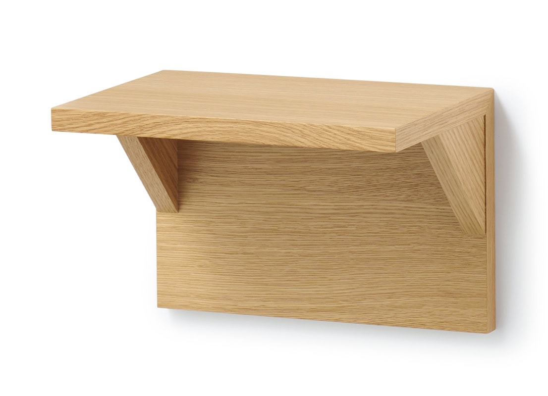 無印良品の壁に付けられる家具猫用ステップ オーク材突板