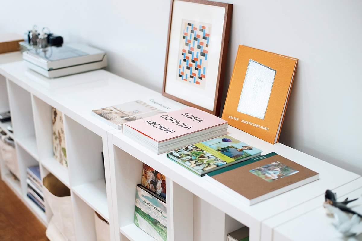 【ニトリ、イケア、無印良品インテリア】ギャラリーのように空間に溶け込む見せ収納