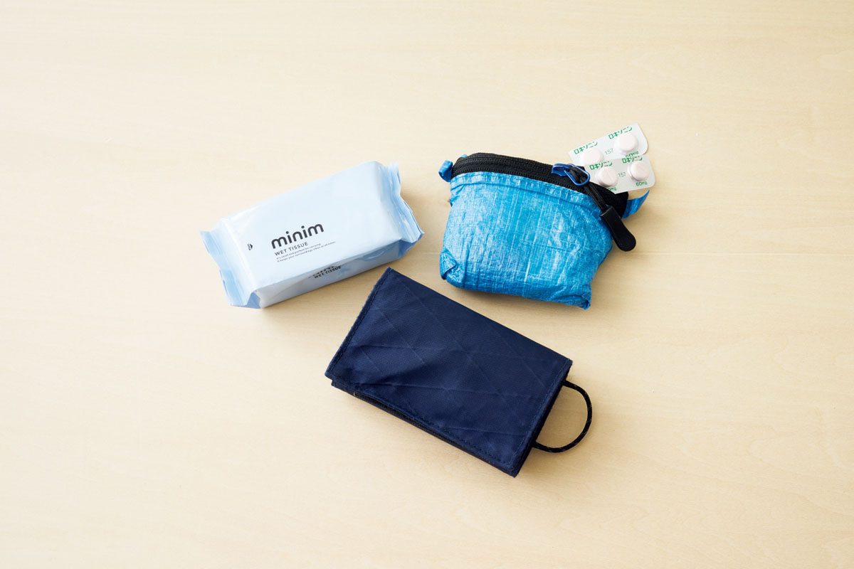 サコッシュの中に入れているミニ３種