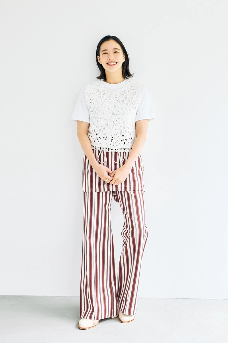 蒼井優さんのパンツコーディネート　リンネル2025年9月号表紙インタビュー