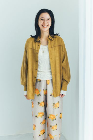 古着のようなフィル デ フェールのシャツでさらっとハンサムに【リンネル11月号】