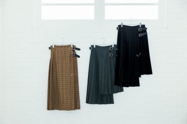パンツとの重ね着も楽しめるモードなキルトスカート【リンネル11月号】