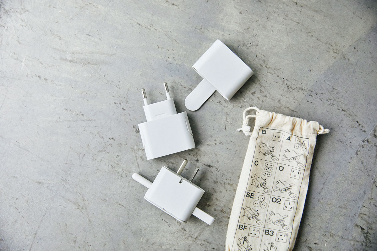 無印良品の変換プラグアダプター