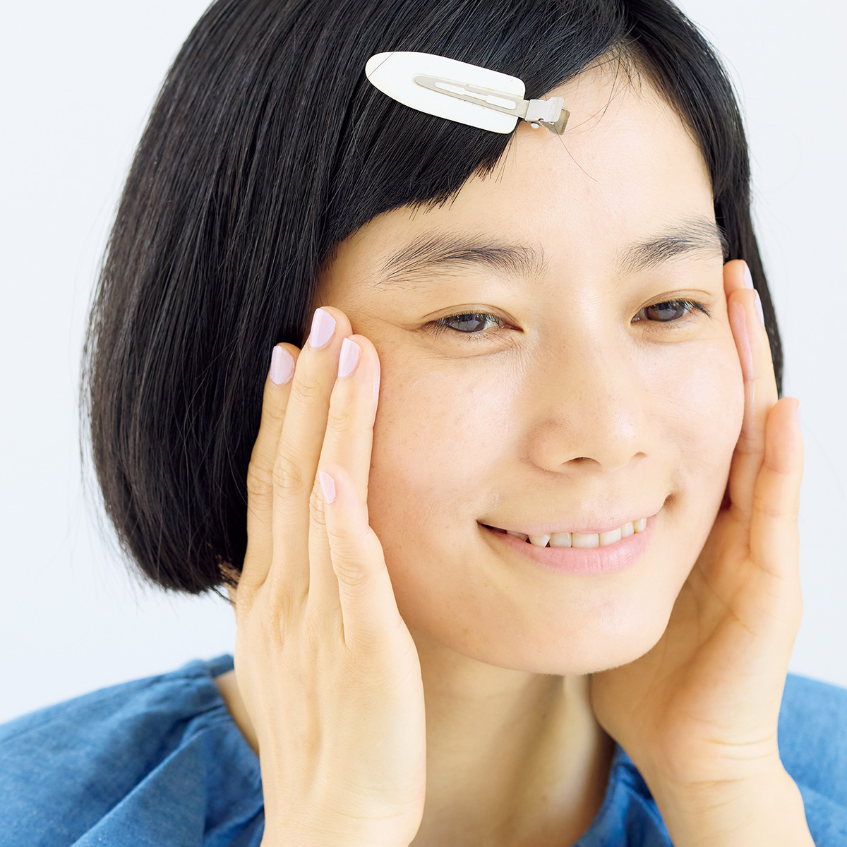 【ナチュラルメイクのやり方】下地+ファンデーション