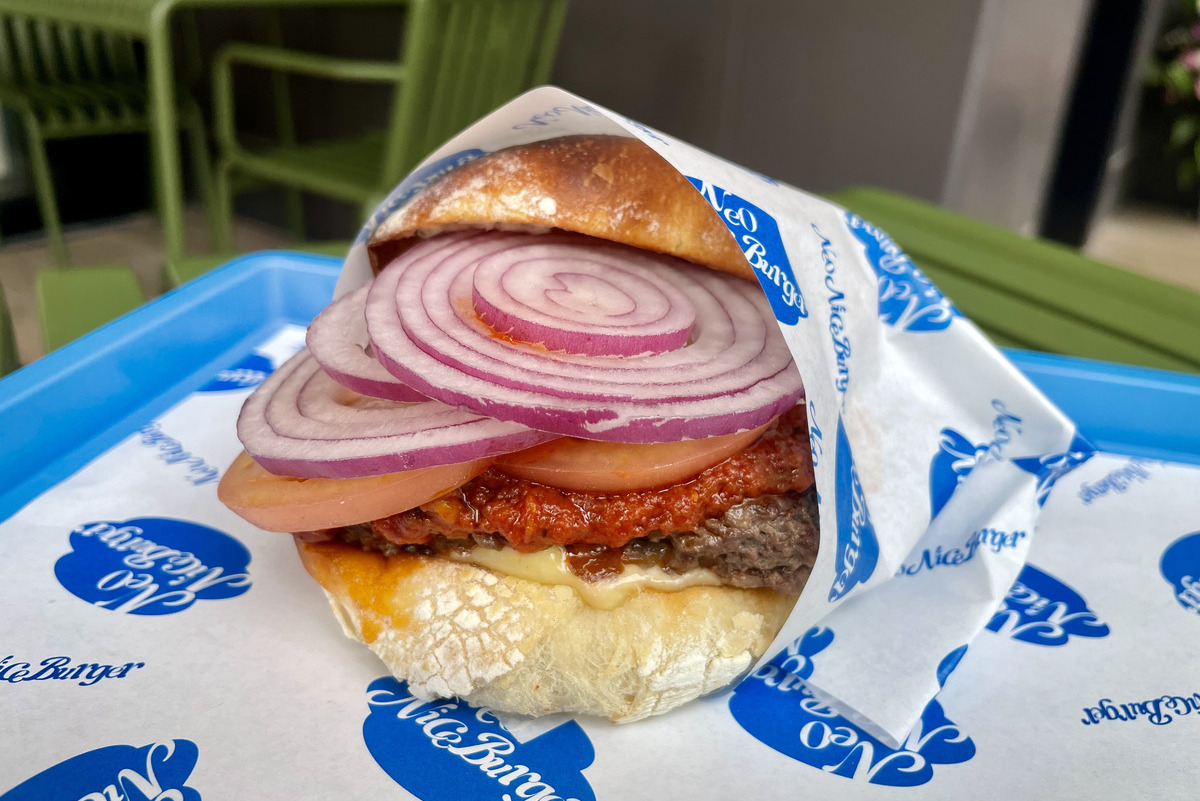 Neo nice barberのおすすめバーガー　ネオナイスバーガー