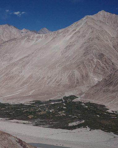 【インド・ラダックへ！ 絶景スポットをめぐる旅】現地の治安＆交通手段も紹介：加藤恵さんの初インド旅Vol.4